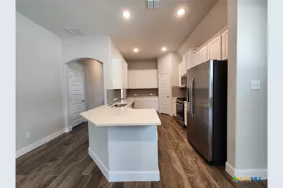 1324 Spring Row Street, New Braunfels, TX 78130 - Photo 6