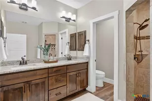 876 Primrose Path, Canyon Lake, TX 78133 - Photo 14