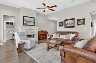 876 Primrose Path, Canyon Lake, TX 78133 - Photo 8