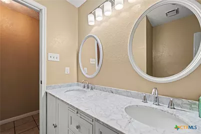 3301 Honeysuckle Drive, Killeen, TX 76542 - Photo 12