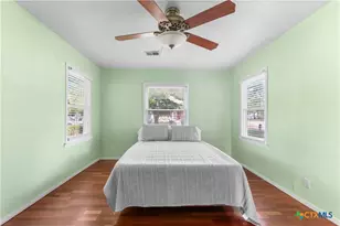 1922 S 41st St, Temple, TX 76504 - Photo 14