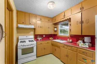 1922 S 41st Street, Temple, TX 76504 - Photo 8