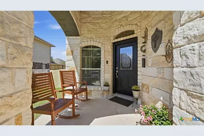 2122 Dragon Trail, New Braunfels, TX 78130 - Photo 4
