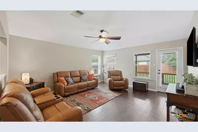 2122 Dragon Trail, New Braunfels, TX 78130 - Photo 14