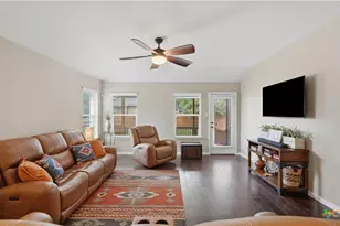 2122 Dragon Trail, New Braunfels, TX 78130 - Photo 12