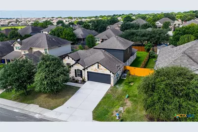 2122 Dragon Trail, New Braunfels, TX 78130 - Photo 40