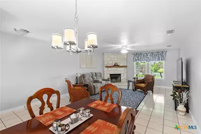 1104 Hilltop Drive, San Marcos, TX 78666 - Photo 8