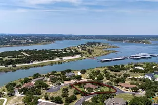 1443 Kings Cove Dr, Canyon Lake, TX 78133 - Photo 2