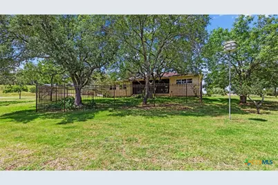 1443 Kings Cove Drive, Canyon Lake, TX 78133 - Photo 40