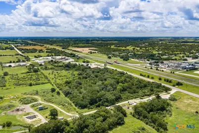 1240 Slaughter House Road, Flatonia, TX 78941 - Photo 12