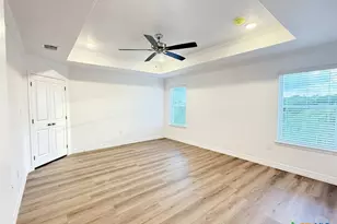 5242 Lassen Ln, Belton, TX 76513 - Photo 14