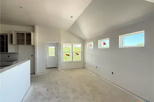 5242 Lassen Ln, Belton, TX 76513 - Photo 4