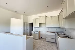 5242 Lassen Ln, Belton, TX 76513 - Photo 8