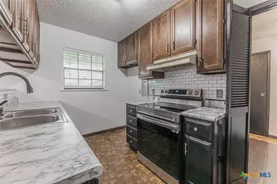 2001 Stagecoach Trail, Temple, TX 76502 - Photo 2