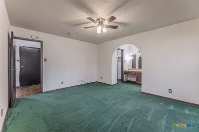 2001 Stagecoach Trail, Temple, TX 76502 - Photo 6