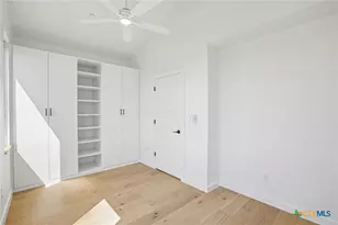 104 Lively Ln, San Marcos, TX 78666 - Photo 22