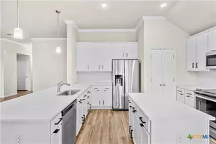 1310 Rolling Brook Dr, Temple, TX 76502 - Photo 10