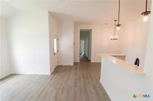 921 Ashwood Dr, Harker Heights, TX 76548 - Photo 2