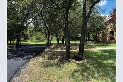 2072 County Road 1025, Lampasas, TX 76550 - Photo 4