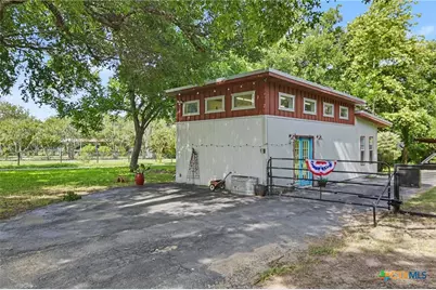 898 Buerger Lane, Seguin, TX 78155 - Photo 30