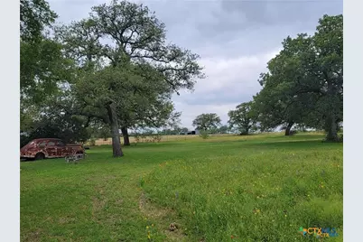 460 Woelke Road, Seguin, TX 78155 - Photo 2