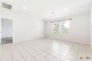 9505 Kensley Rose Dr, Killeen, TX 76542 - Photo 4