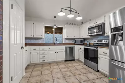 2723 Canyon Oaks Court, Temple, TX 76502 - Photo 4