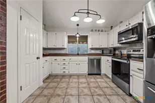 2723 Canyon Oaks Ct, Temple, TX 76502 - Photo 2