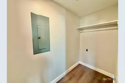 307 S East Street, Edna, TX 77957 - Photo 30