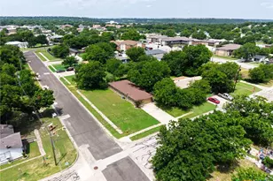 108 E Reagan Ave, Copperas Cove, TX 76522 - Photo 2
