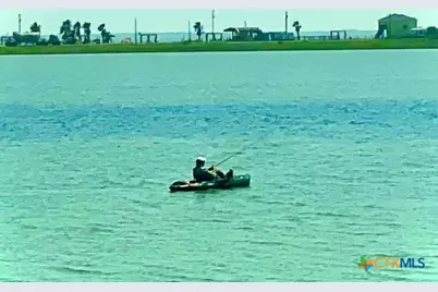 607 Tap Road, Port Lavaca, TX 77979 - Photo 32