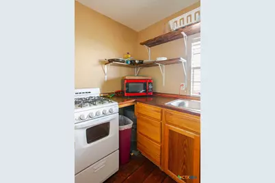 607 Tap Road, Port Lavaca, TX 77979 - Photo 12