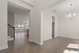 709 Waylon Cir, Killeen, TX 76542 - Photo 6
