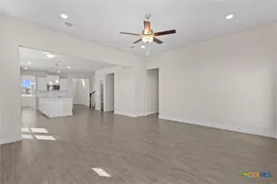 709 Waylon Cir, Killeen, TX 76542 - Photo 8