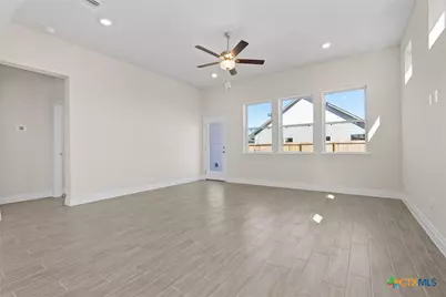 709 Waylon Circle, Killeen, TX 76542 - Photo 10