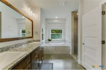 520 Murphy Drive, Bertram, TX 78605 - Photo 16