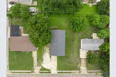 1309 W Main Street, Gatesville, TX 76528 - Photo 12