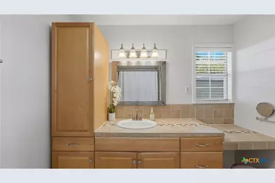 431 E Commerce Street, New Braunfels, TX 78130 - Photo 28