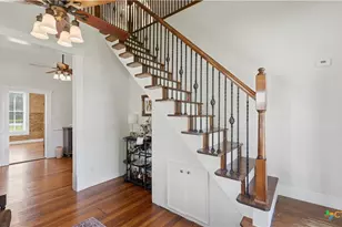 431 E Commerce St, New Braunfels, TX 78130 - Photo 34