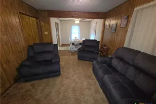 1301 W Mesquite St, Little River Academy, TX 76554 - Photo 6