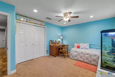 404 Cottonwood, Victoria, TX 77904 - Photo 30