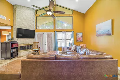404 Cottonwood, Victoria, TX 77904 - Photo 16