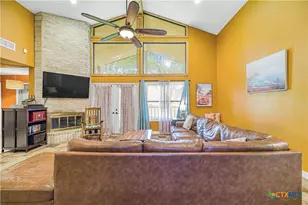 404 Cottonwood, Victoria, TX 77904 - Photo 16