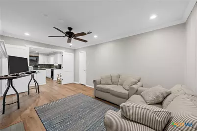 420 King Circle, Temple, TX 76501 - Photo 10
