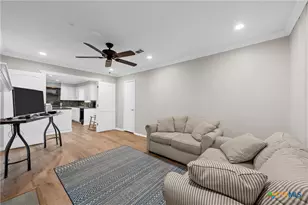 420 King Cir, Temple, TX 76501 - Photo 10