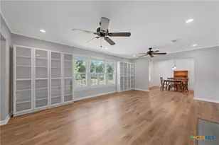 420 King Cir, Temple, TX 76501 - Photo 2