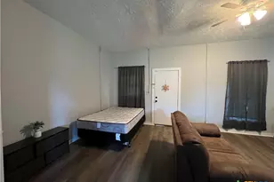 103 5th St, Seadrift, TX 77983 - Photo 6