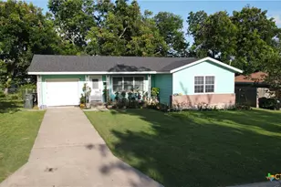 1901 S 33rd St, Temple, TX 76504 - Photo 2