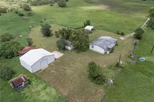 14858 Fm 1322, Luling, TX 78648 - Photo 38