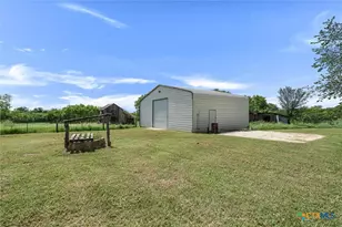 14858 Fm 1322, Luling, TX 78648 - Photo 32